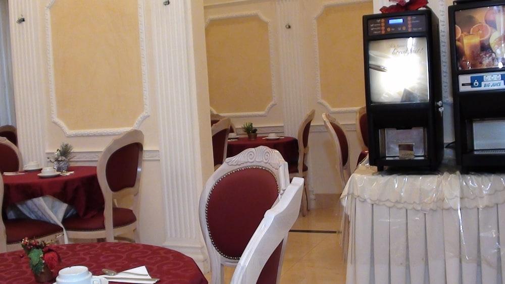 Hotel Erdarelli Rzym Zewnętrze zdjęcie