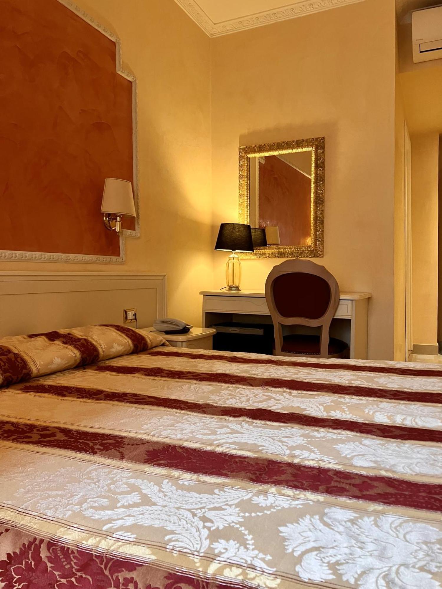 Hotel Erdarelli Rzym Zewnętrze zdjęcie